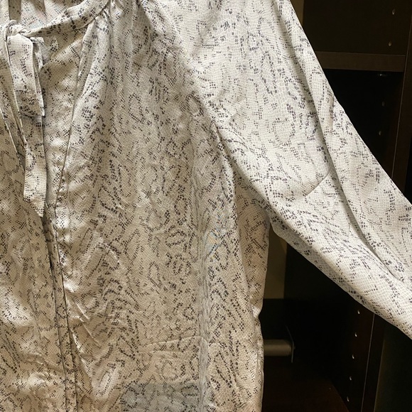 Joie silk blouse - Picture 5 of 6